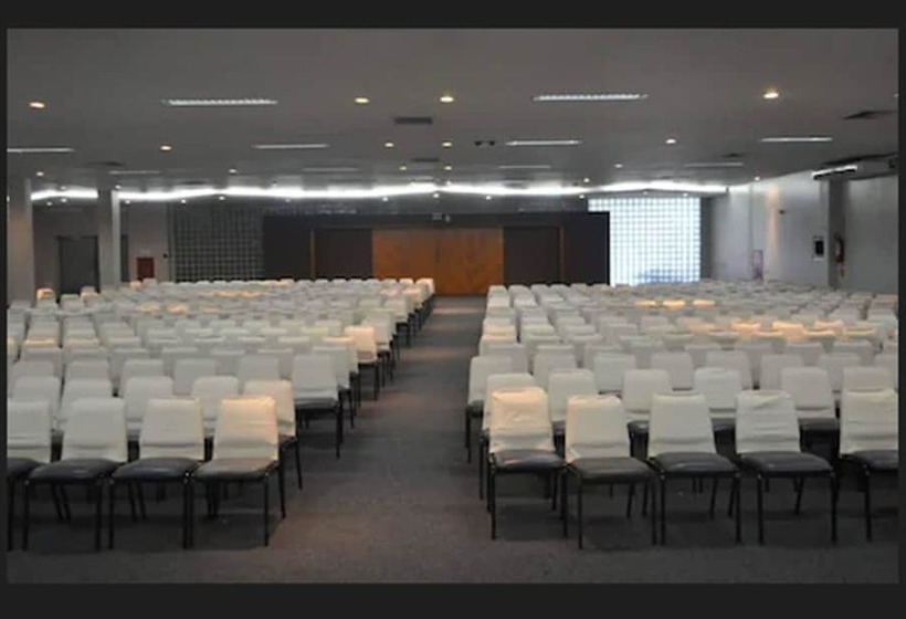 בית מלון כפרי Cambirela