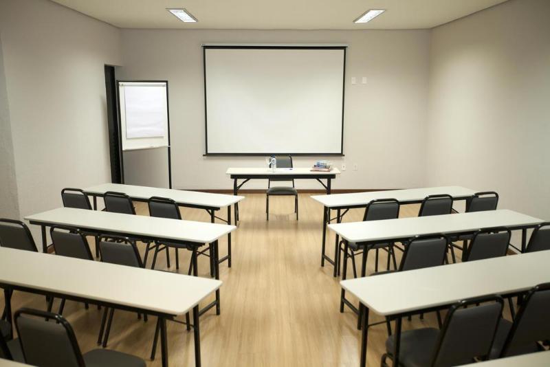 בית מלון כפרי Cambirela