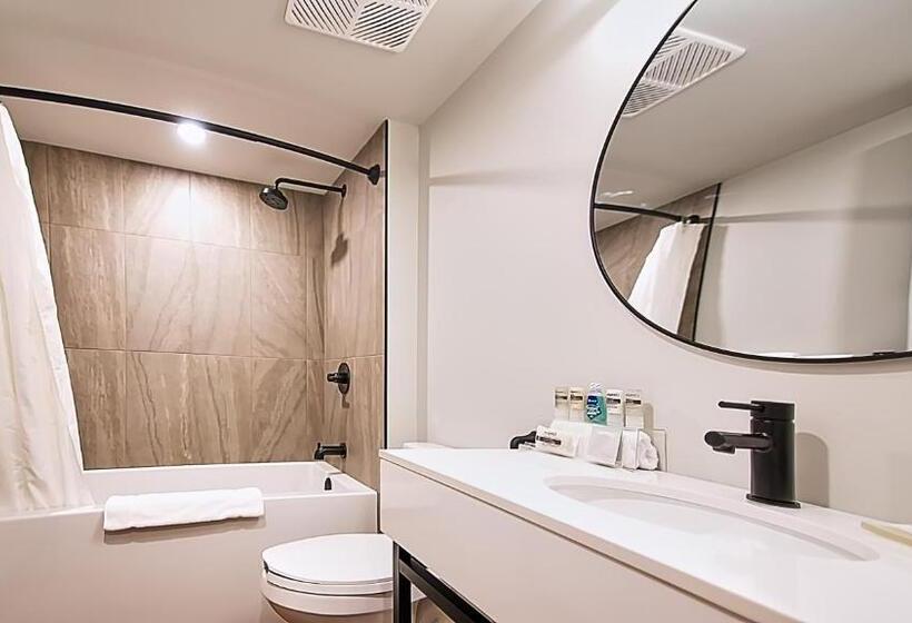 فندق Charltons Banff