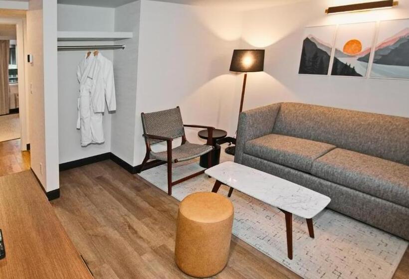 فندق Charltons Banff