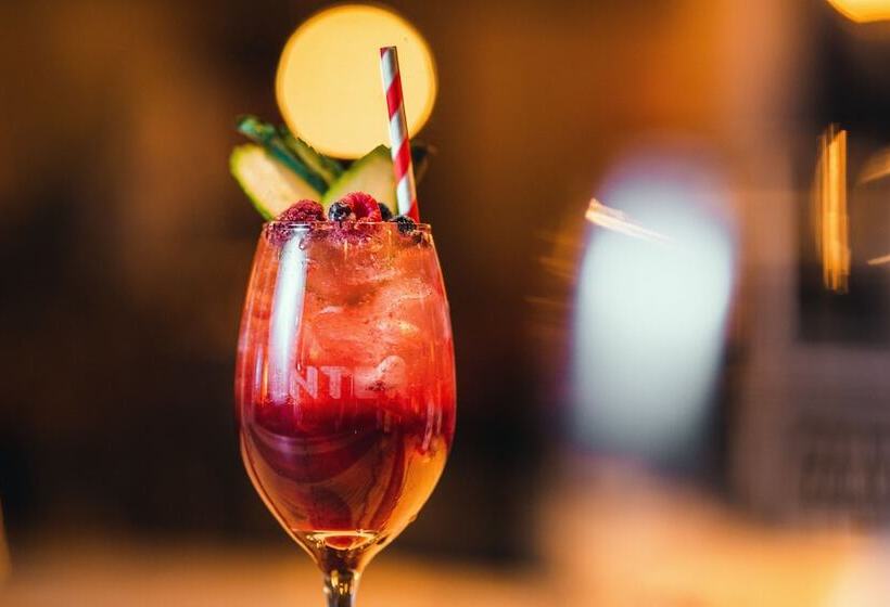 호텔 Chicoutimi, Affilié à Hyvi