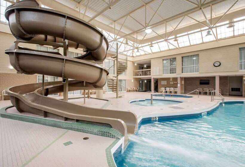 Clarion Hotel & Suites