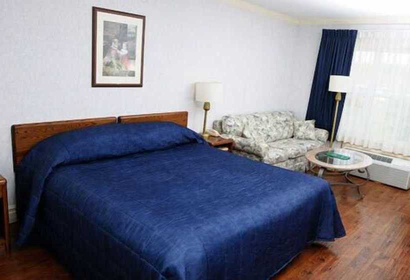 酒店 Claymore Inn And Suites