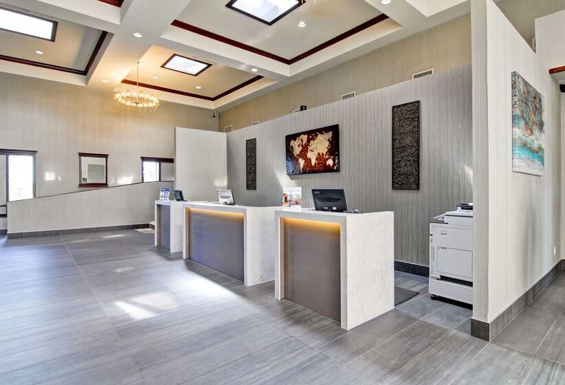 Radisson Hotel & Conference Centre Edmonton