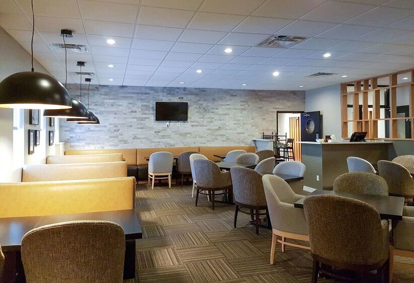 Radisson Hotel & Conference Centre Edmonton