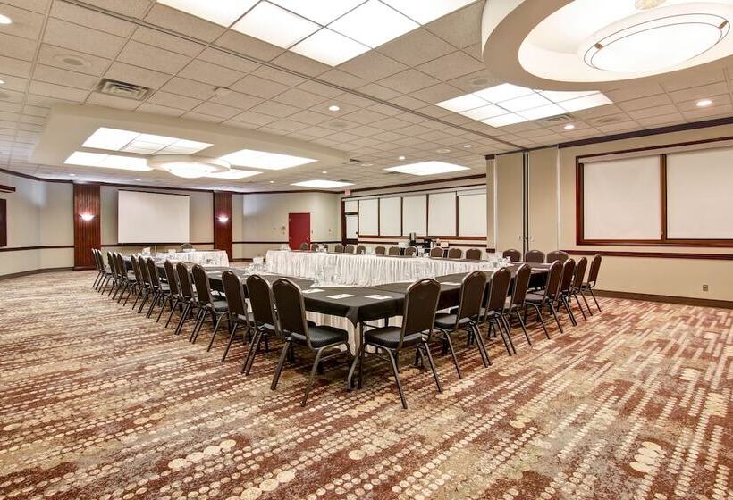 Radisson Hotel & Conference Centre Edmonton