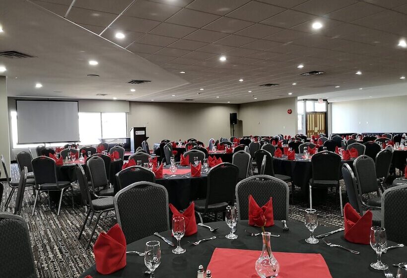 Radisson Hotel & Conference Centre Edmonton