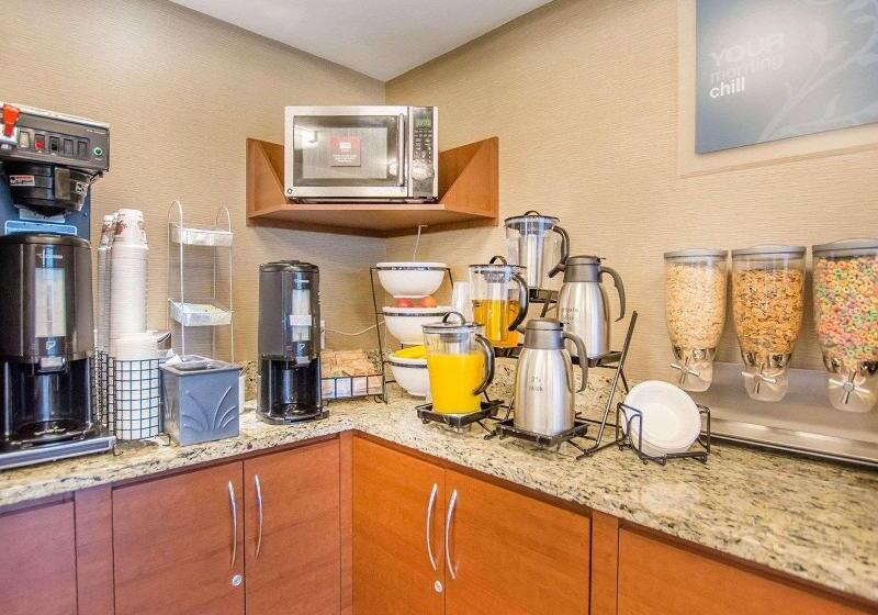 فندق Comfort Inn