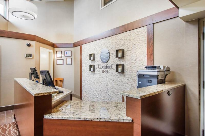 فندق Comfort Inn