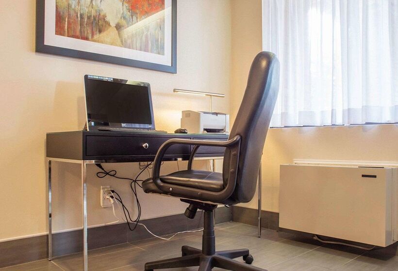 فندق Comfort Inn