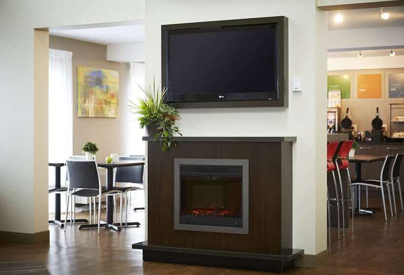 فندق Comfort Inn