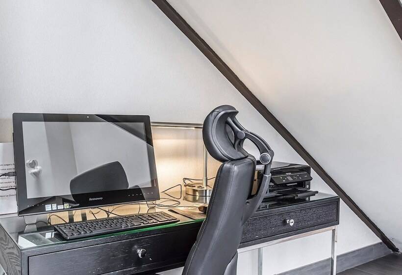 בית מלון כפרי Comfort Inn