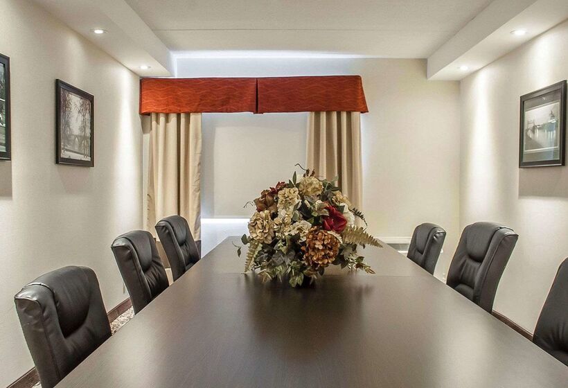 فندق Comfort Inn