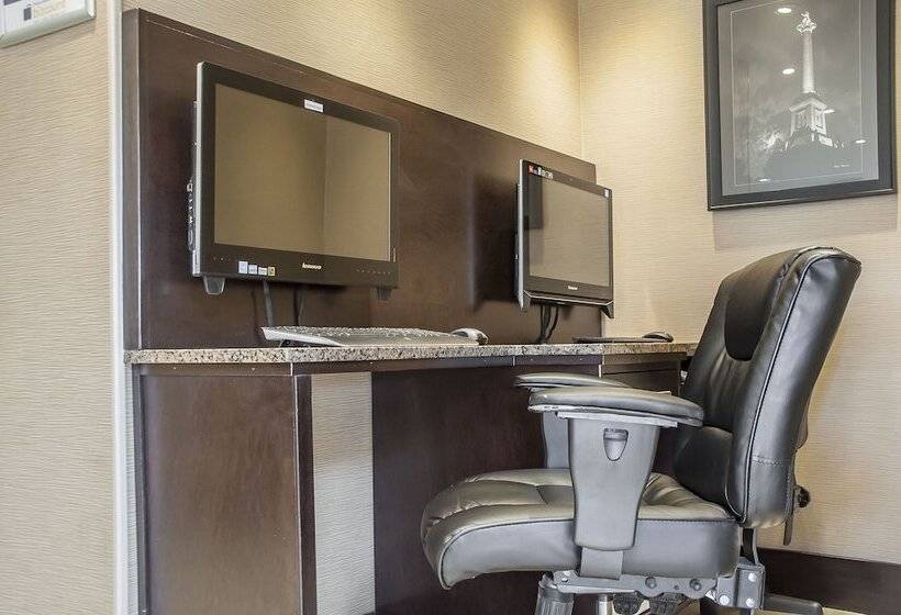 فندق Comfort Inn