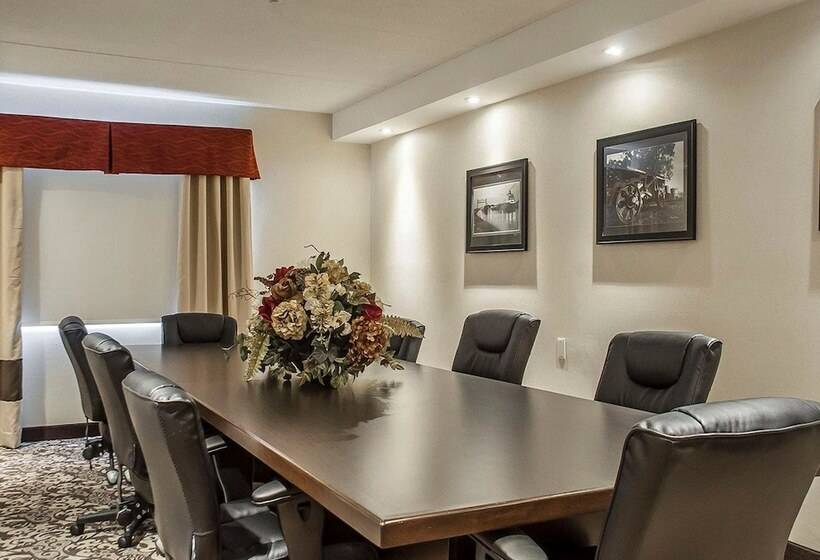 فندق Comfort Inn