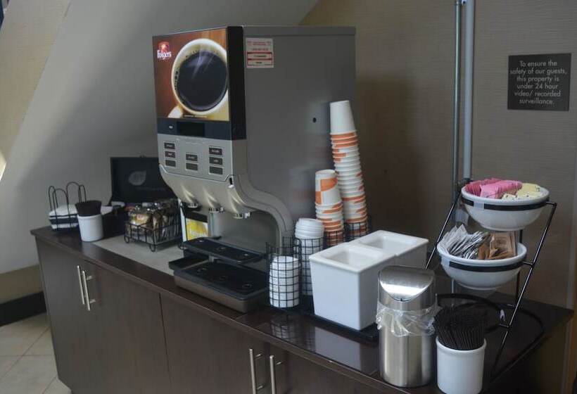 فندق Comfort Inn