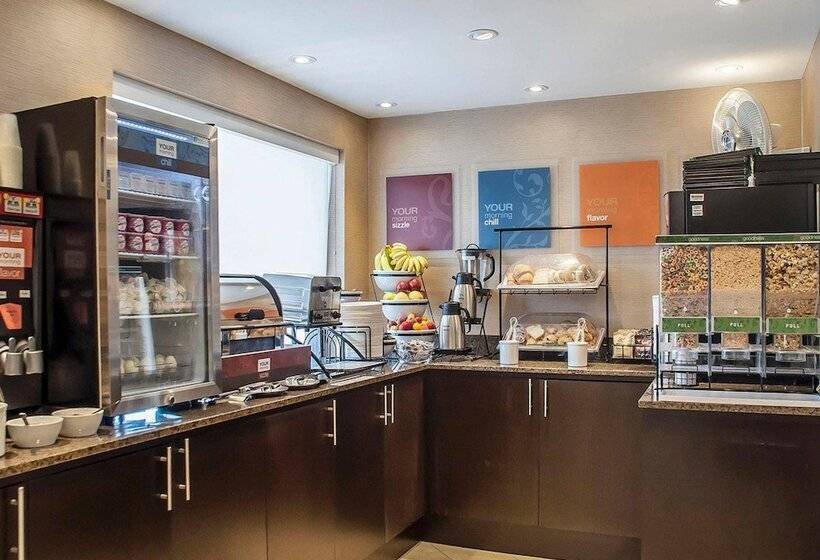 فندق Comfort Inn