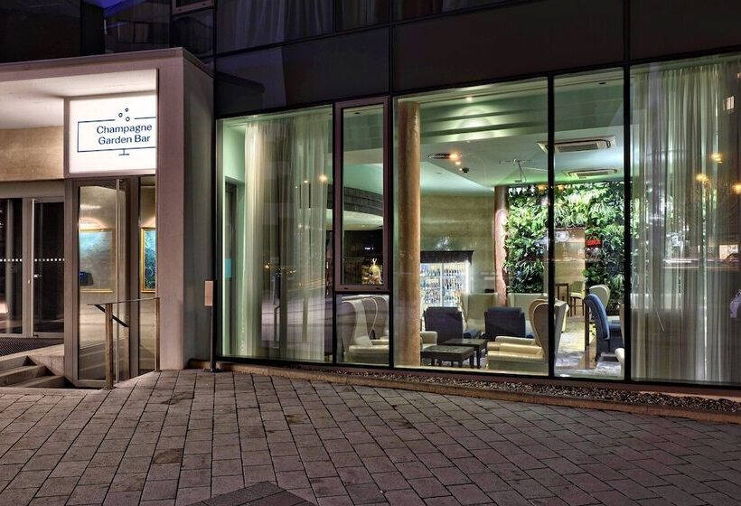 فندق Continental