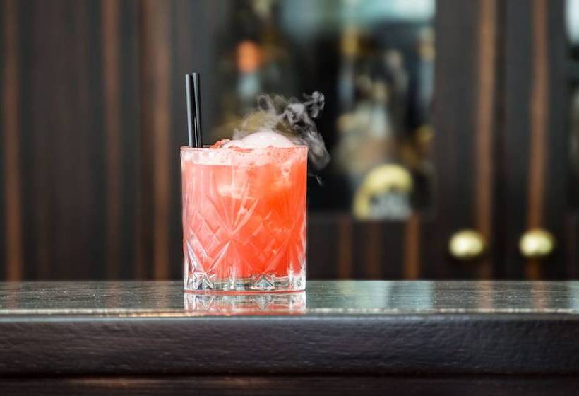 فندق Continental