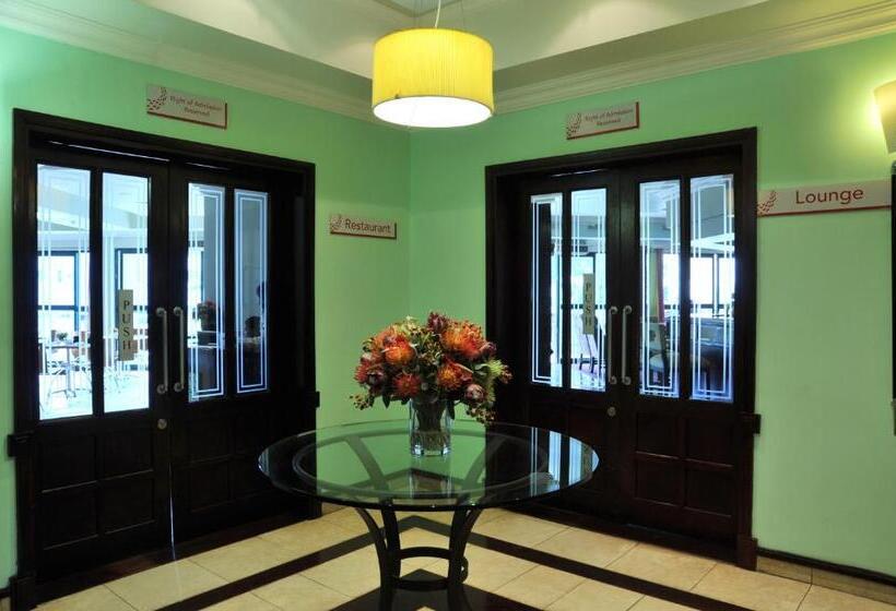 호텔 Cresta President