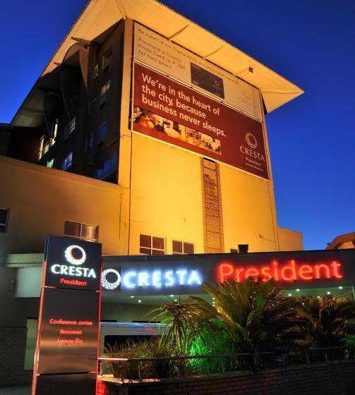 호텔 Cresta President