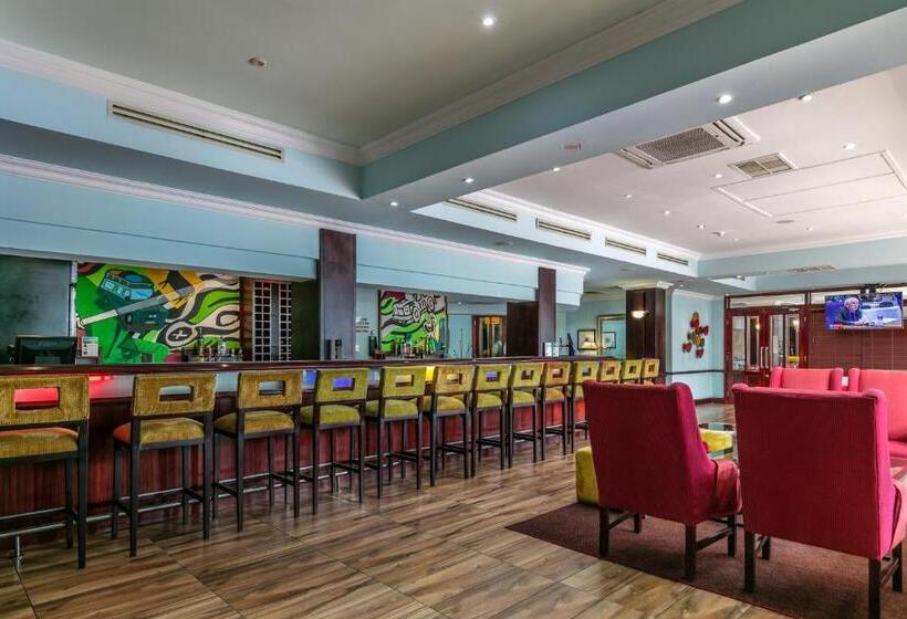 호텔 Cresta President