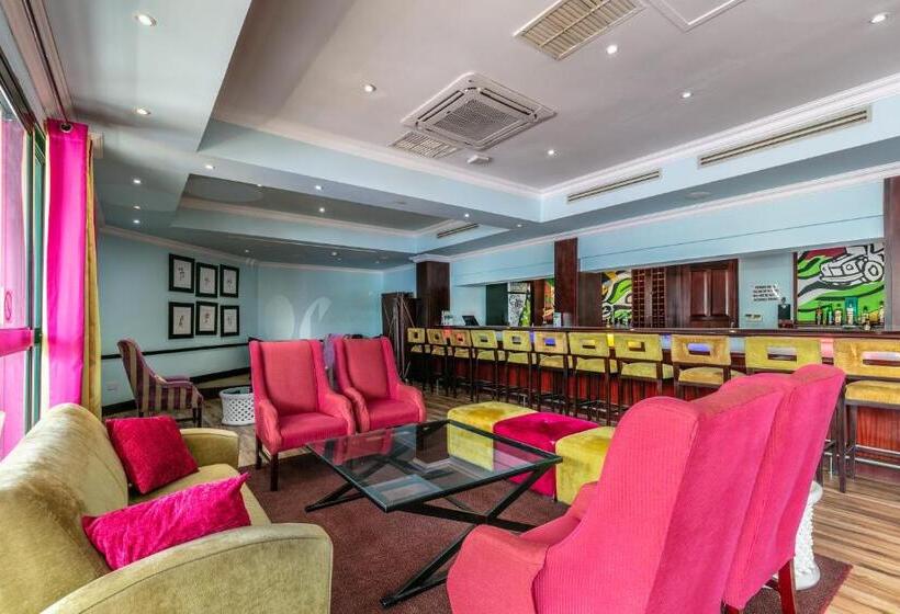 호텔 Cresta President