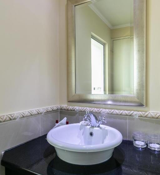 호텔 Cresta President