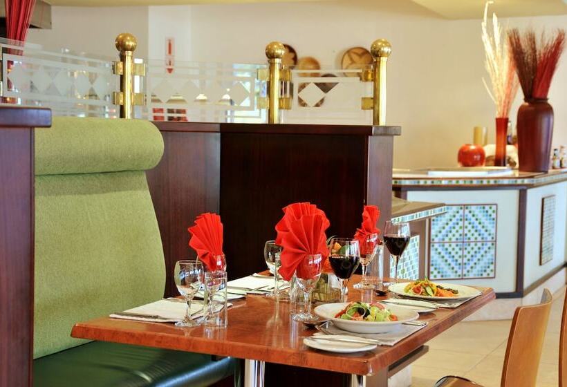 호텔 Cresta President