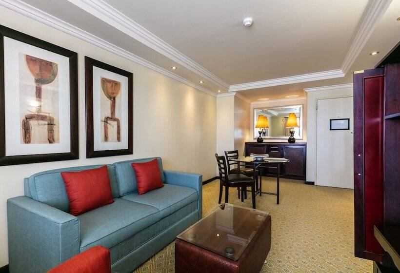 호텔 Cresta President