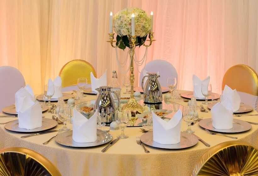 هتل Crowne Plaza Bahrain, An Ihg