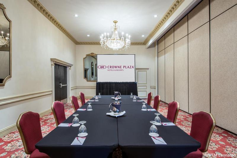 호텔 Crowne Plaza Fredericton Lord Beaverbrook, An Ihg