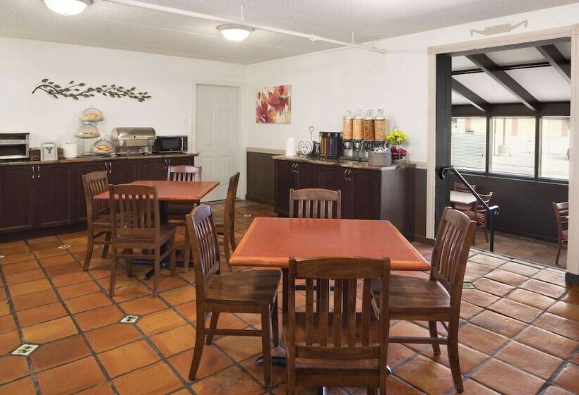 فندق Days Inn By Wyndham Brantford