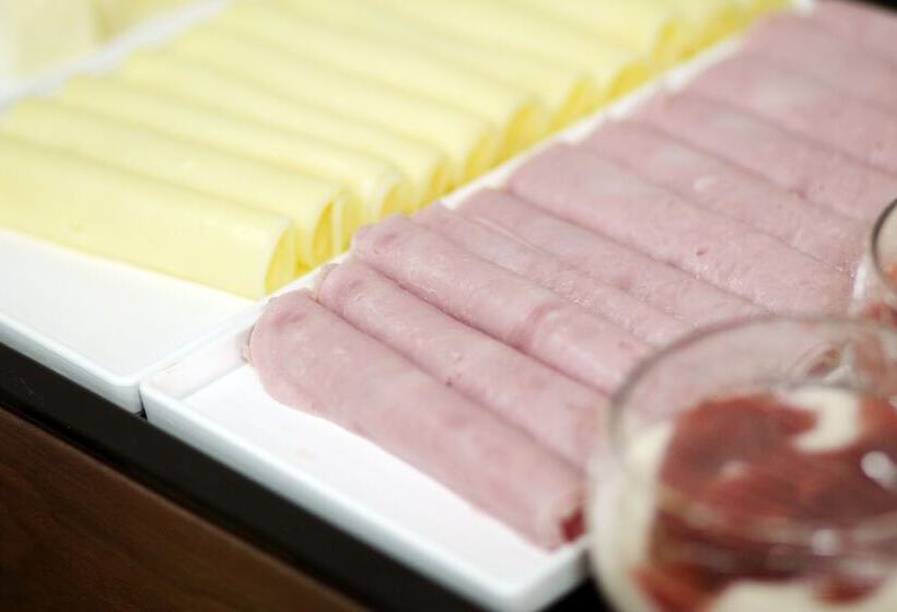 בית מלון כפרי Days Inn By Wyndham Uberlândia