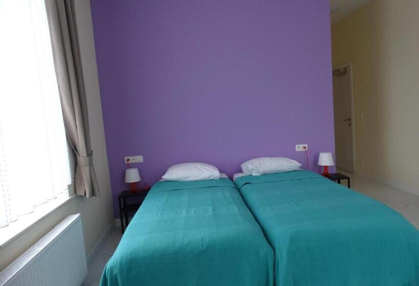 호텔 De La Gare Aalst