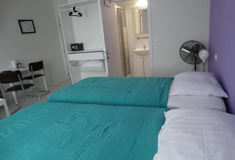 호텔 De La Gare Aalst