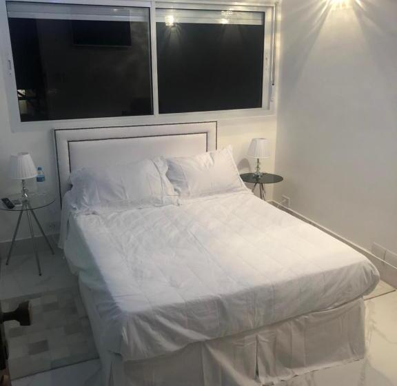 Apart Hotel Delphin Guaruja