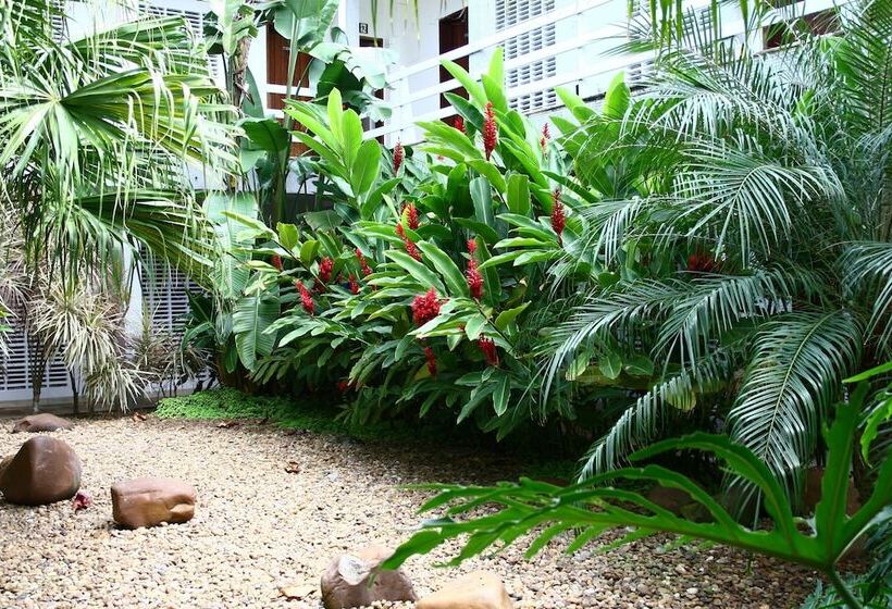 Apart Hotel Delphin Guaruja