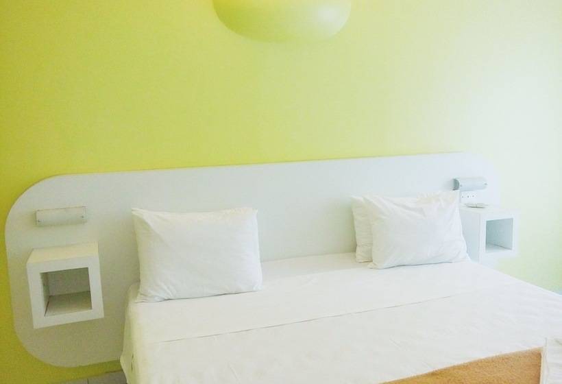 Apart Hotel Delphin Guaruja