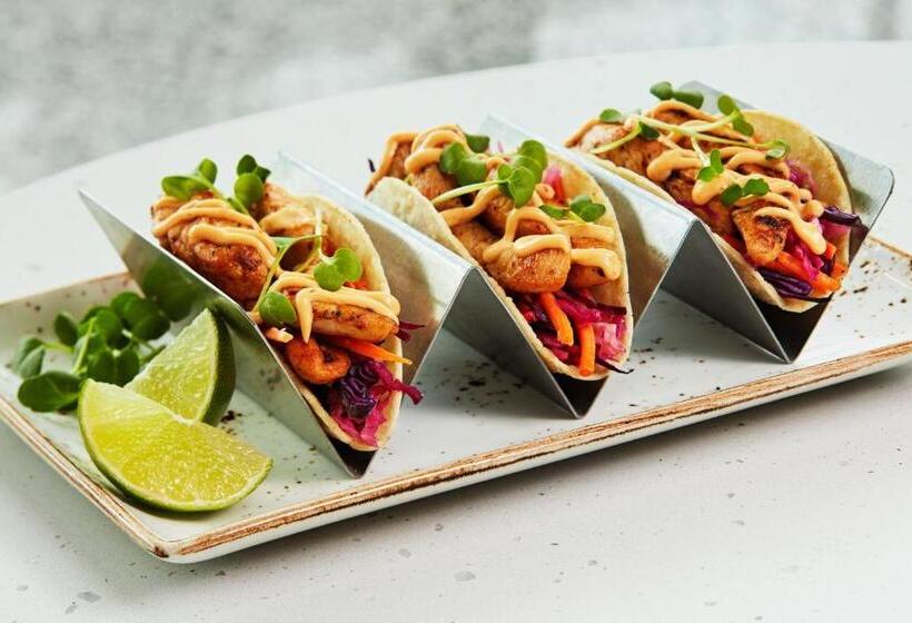 Delta Hotels Calgary Airport In Terminal