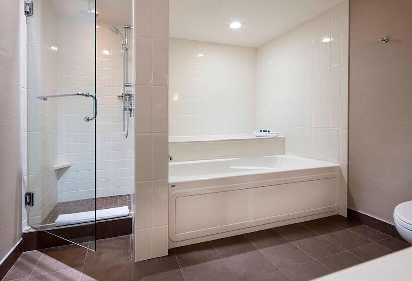 Delta Hotels By Marriott Edmonton South Conference Centre