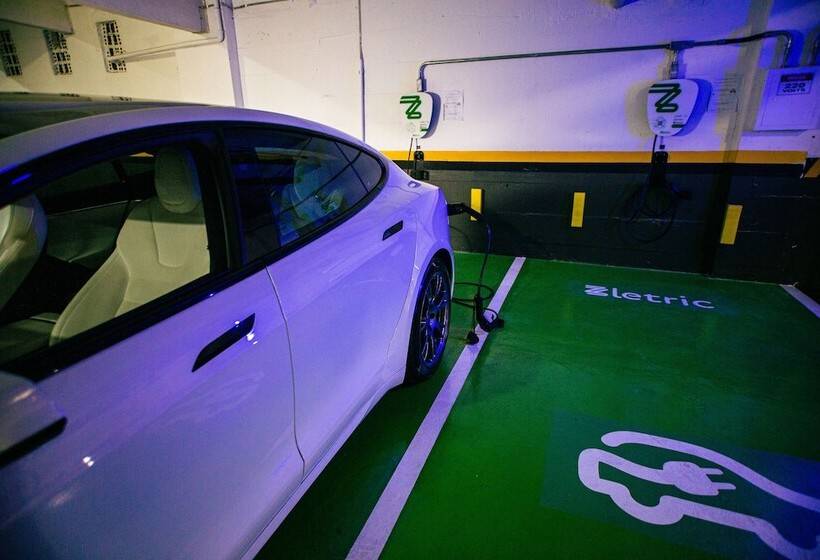 ホテル Deville Business Maringa