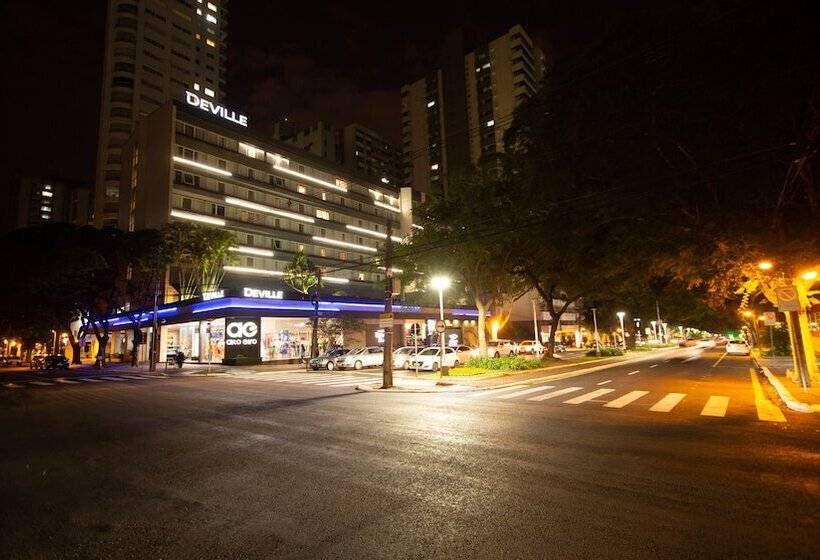 ホテル Deville Business Maringa