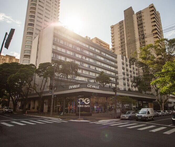 ホテル Deville Business Maringa