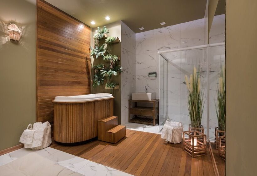 ホテル Deville Business Maringa