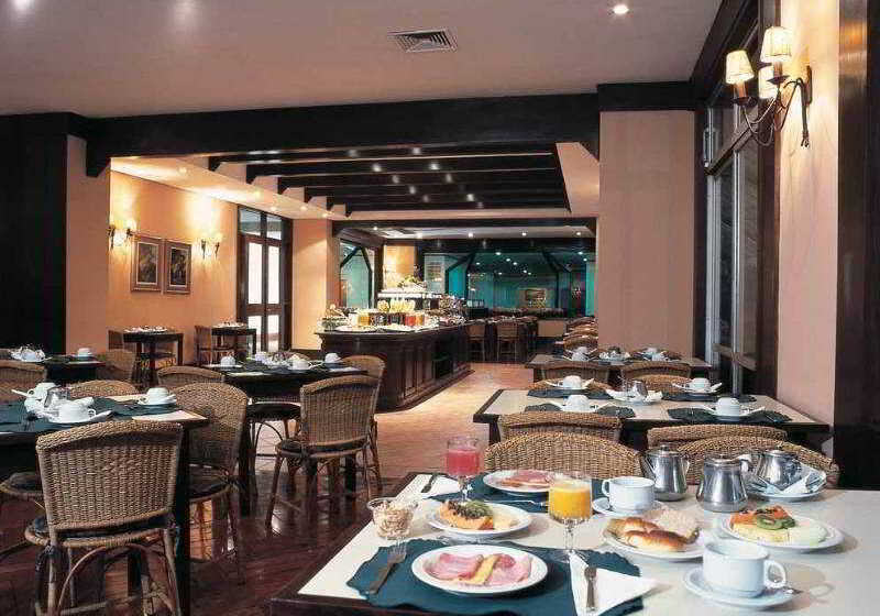 ホテル Deville Business Maringa