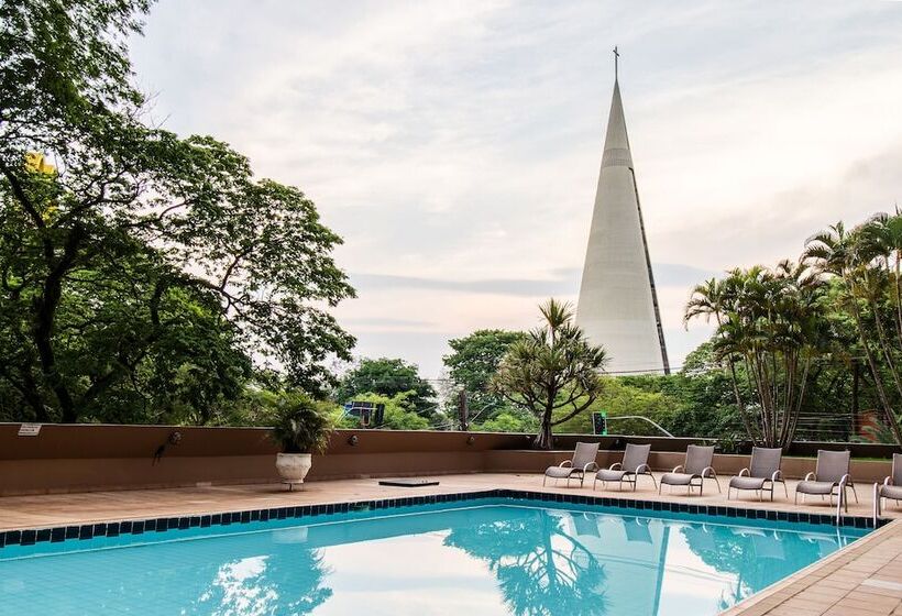 ホテル Deville Business Maringa