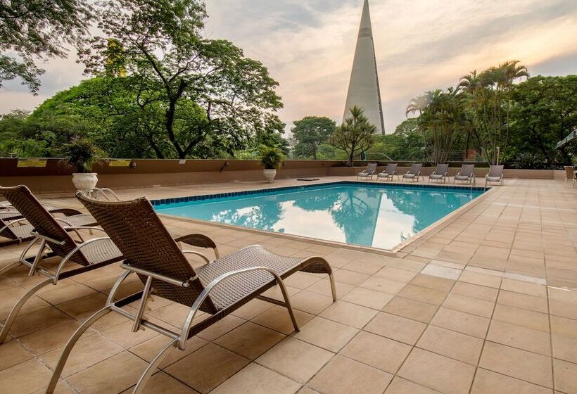 ホテル Deville Business Maringa