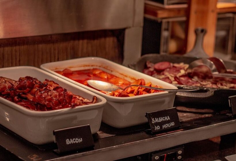 فندق Deville Curitiba Batel