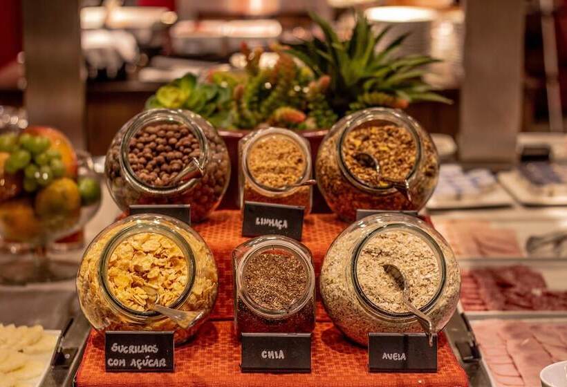 فندق Deville Curitiba Batel